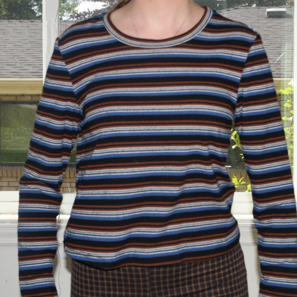 stripped long sleeve shirt